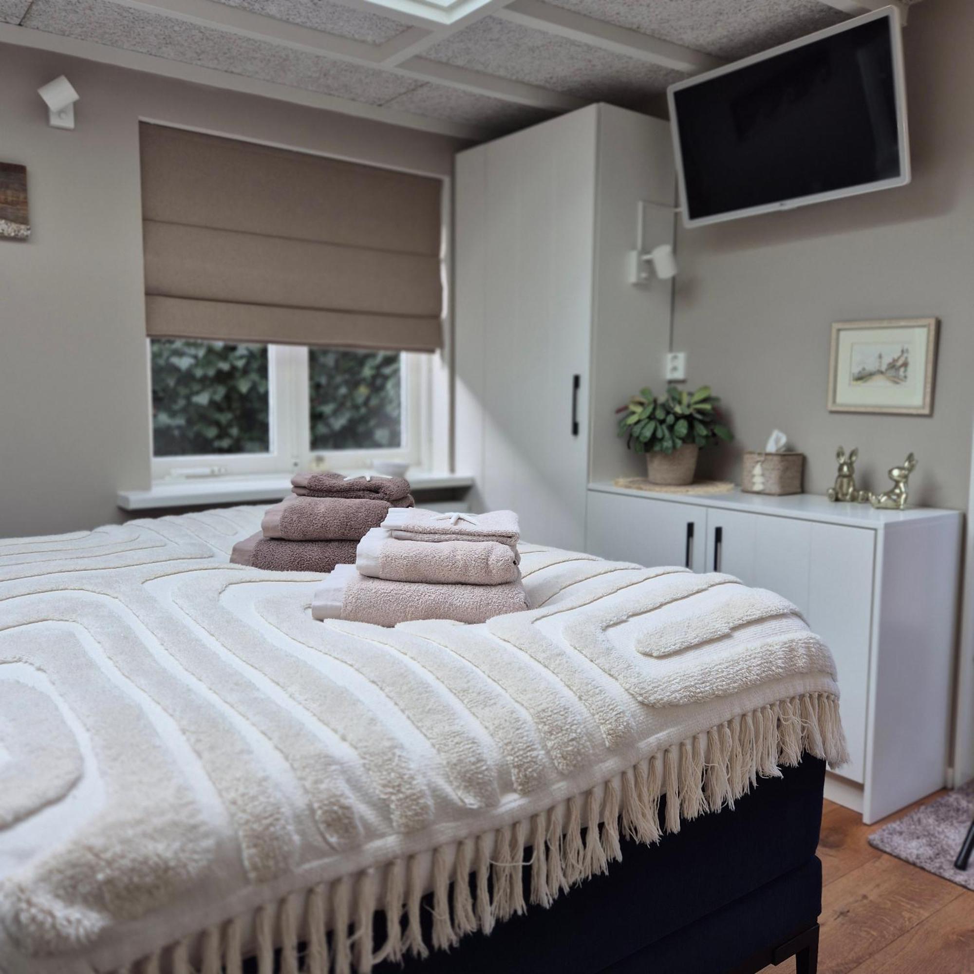 Tiny Villa De Haas Met Infraroodsauna Egmond aan Zee Kültér fotó